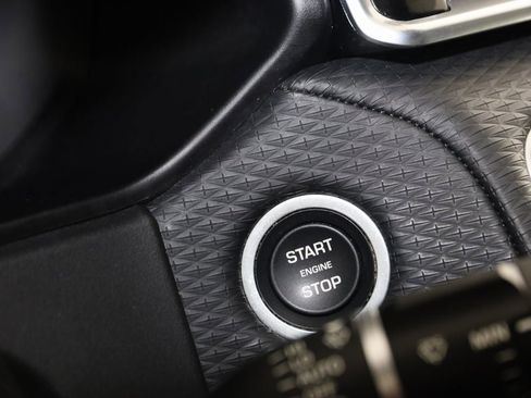 Used 2023 Land Rover Range Rover Velar R-Dynamic S image 30