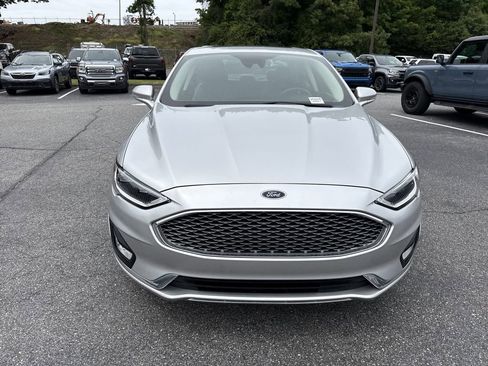 Used 2019 Ford Fusion Energi Titanium FWD image 2