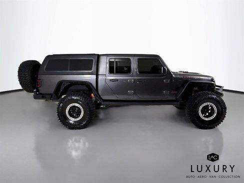 Used 2022 Jeep Gladiator Rubicon w/ Dual Top Group AWD/4WD image 5