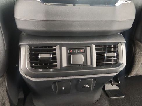 Used 2023 Ford F150 Lariat w/ Equipment Group 502A High image 25