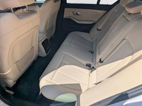 Used 2019 BMW 330i Sedan w/ Convenience Package RWD image 19