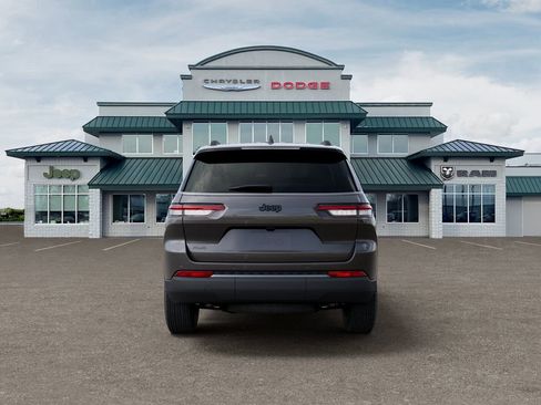 New 2026 Jeep Grand Cherokee L 4WD image 7