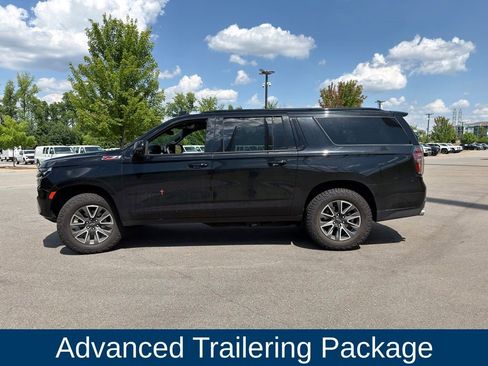 Used 2024 Chevrolet Suburban Z71 w/ Off-Road Capability Package AWD/4WD image 9