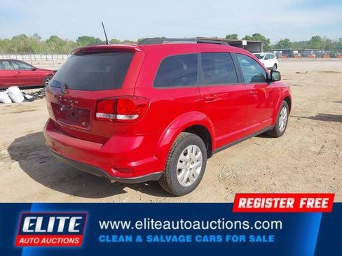 Used 2018 Dodge Journey SXT w/ Connectivity Group FWD image 8