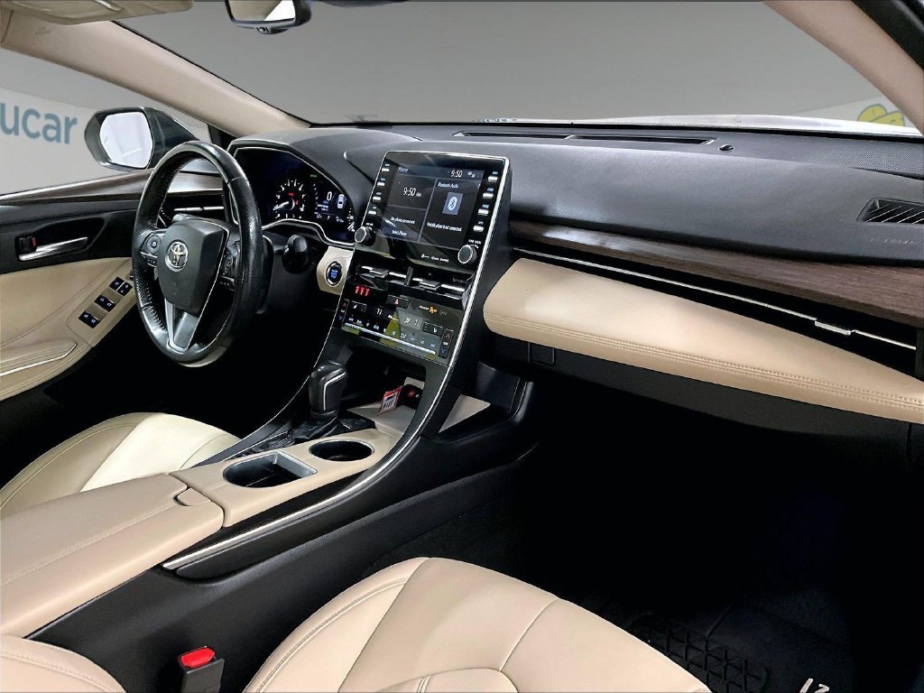 Used 2021 Toyota Avalon XLE AWD/4WD image 14