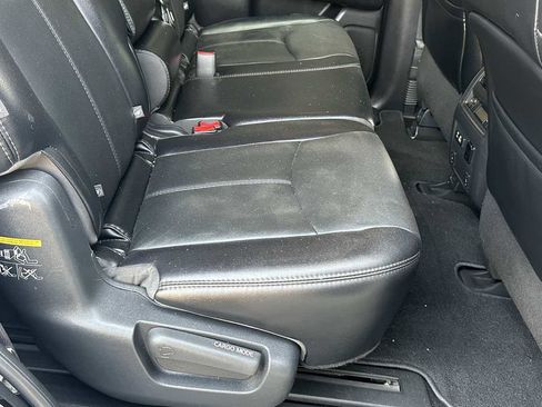 Used 2020 Nissan Pathfinder SL image 15