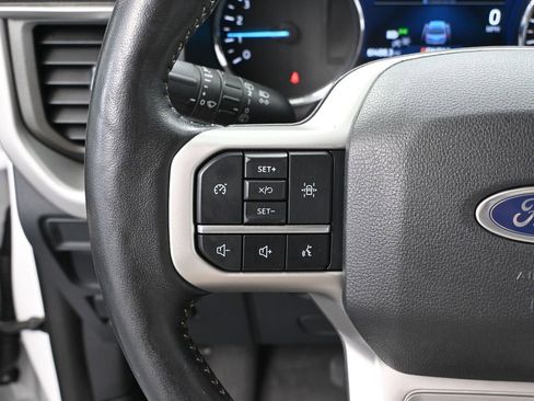 Used 2024 Ford Expedition Max XLT image 28