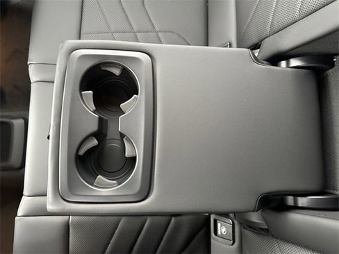 New 2026 BMW X1 xDrive28i w/ Technology Package image 23