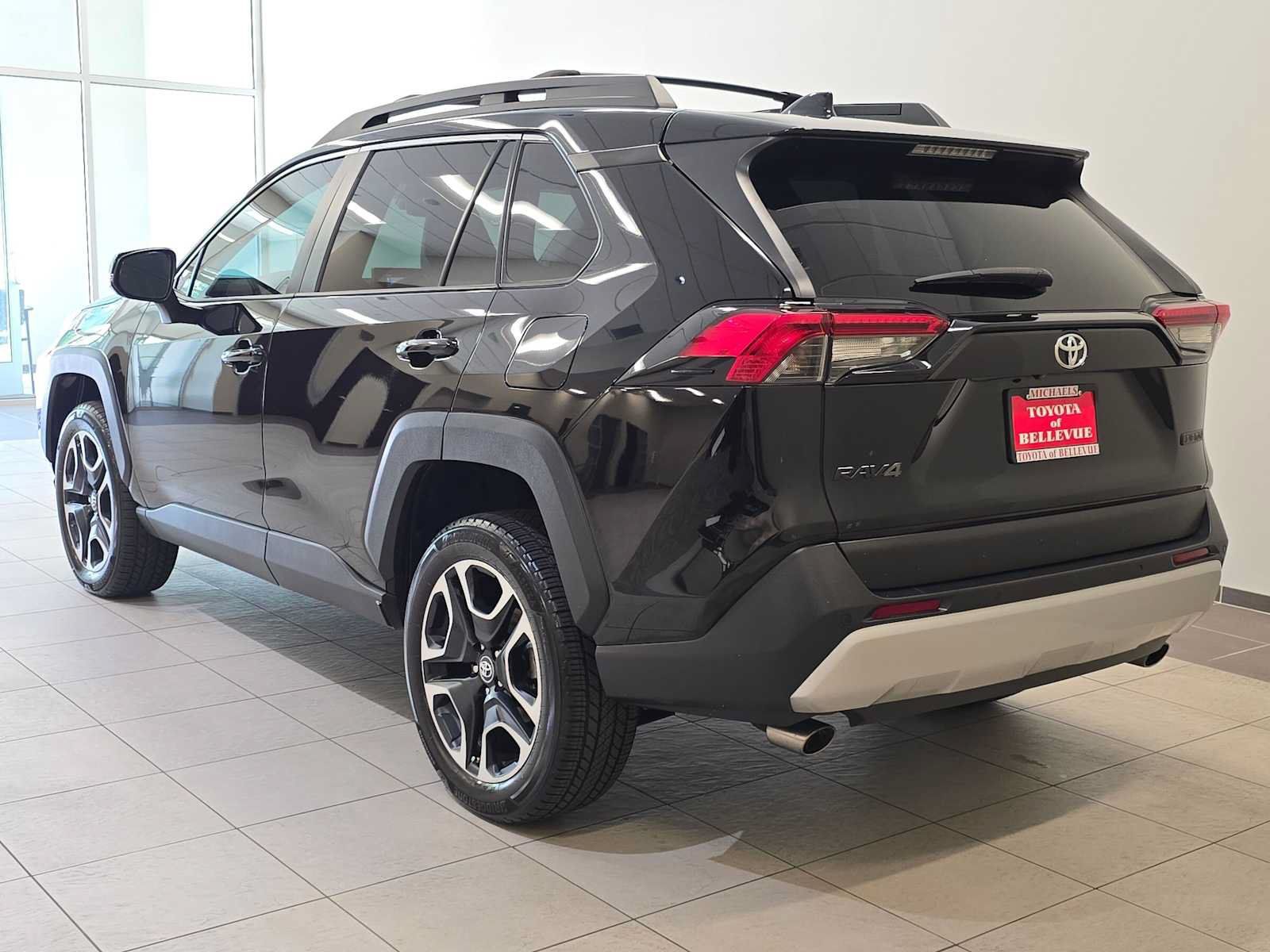 Used 2019 Toyota RAV4 Adventure w/ Advanced Technology Package AWD/4WD image 4