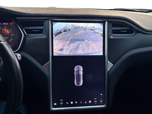 Used 2017 Tesla Model S 90D image 30