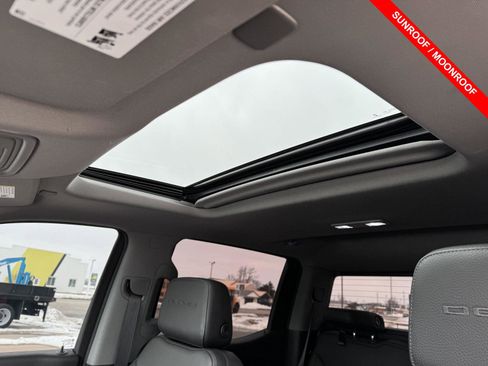 Used 2019 GMC Sierra 1500 Denali w/ Technology Package image 4