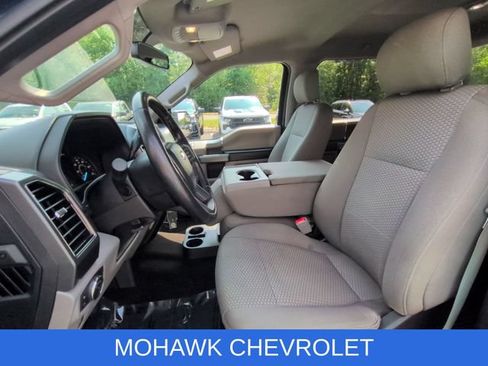 Used 2018 Ford F150 XLT w/ Equipment Group 302A Luxury AWD/4WD image 18