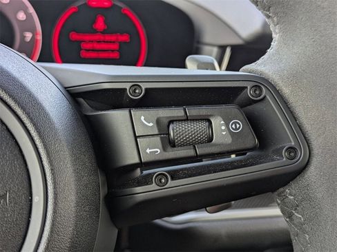 Used 2024 Porsche Cayenne S image 22