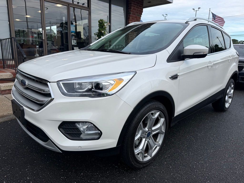 Certified 2019 Ford Escape Titanium AWD/4WD image 4