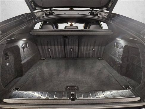 Used 2020 BMW X6 sDrive40i w/ M Sport Package image 6