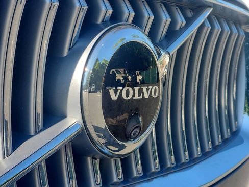 Used 2024 Volvo XC90 B6 Plus AWD/4WD image 4