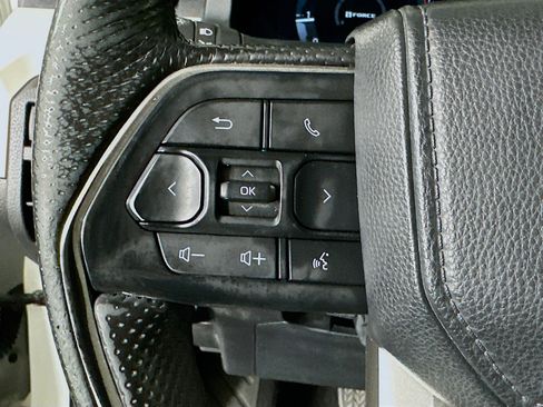 Used 2024 Toyota Tacoma TRD Off-Road AWD/4WD image 16