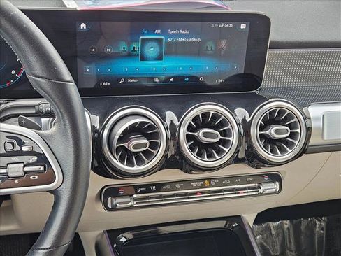 Certified 2021 Mercedes-Benz GLB 250 image 14