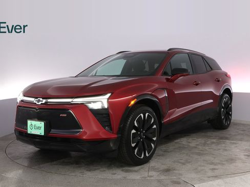 Used 2024 Chevrolet Blazer EV RS AWD/4WD image 2