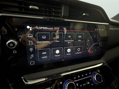 Used 2024 GMC Sierra 2500 AT4 w/ AT4 Premium Plus Package image 31