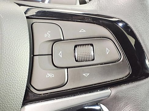 Used 2023 Buick Enclave Avenir w/ Avenir Technology Package AWD/4WD image 18