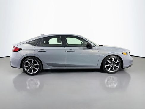 Used 2025 Honda Civic Sport Touring image 8