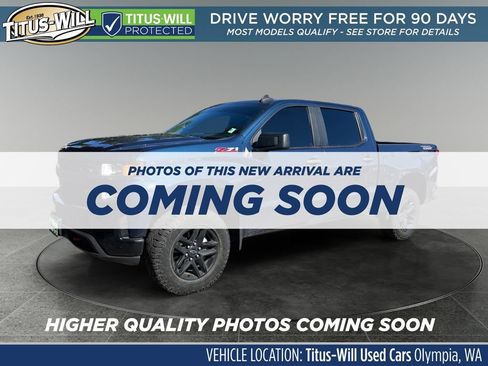 Used 2022 Chevrolet Silverado 1500 Custom Trail Boss AWD/4WD image 2