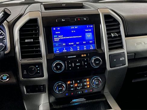 Used 2021 Ford F250 Lariat w/ Lariat Ultimate Package image 5