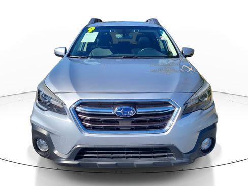 Used 2019 Subaru Outback 2.5i Limited w/ Popular Package #2 image 2