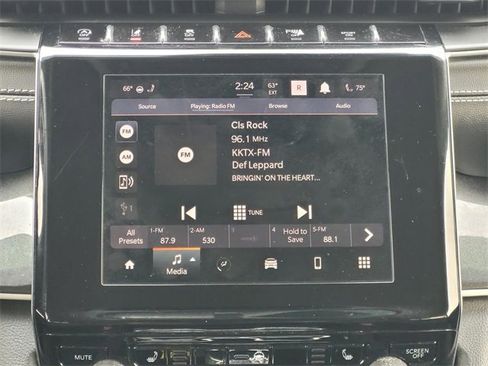 Used 2021 Jeep Grand Cherokee L Laredo w/ Luxury Tech Group I image 23