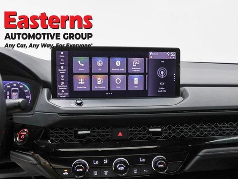 Used 2024 Honda Accord Sport image 12