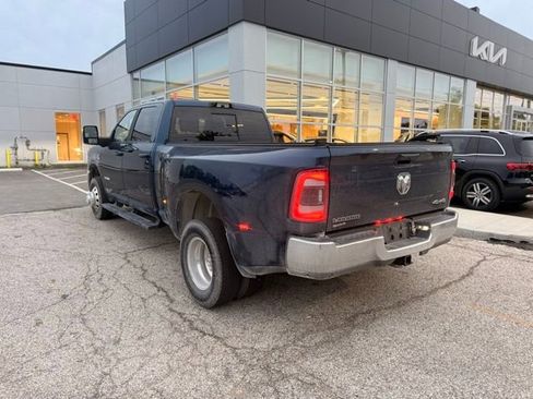 Used 2024 RAM 3500 Laramie AWD/4WD image 4