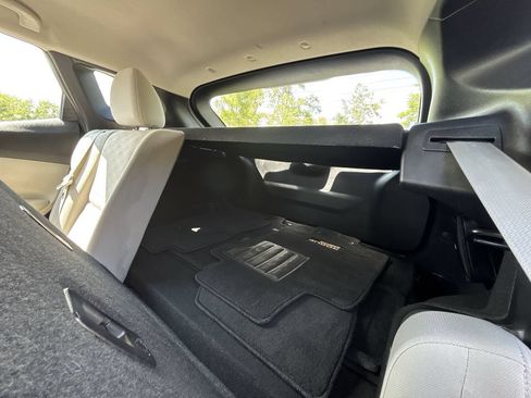 Used 2020 Nissan Rogue Sport SV w/ All-Weather Package FWD image 27