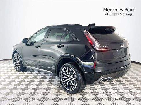 Used 2024 Cadillac XT4 Sport FWD image 5