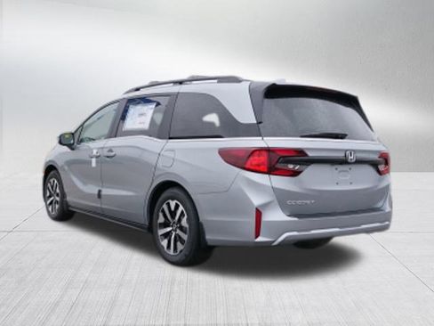 New 2026 Honda Odyssey EX-L image 5