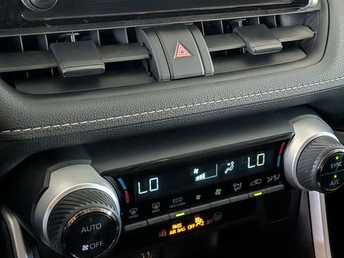 Certified 2025 Toyota RAV4 XLE AWD/4WD image 21