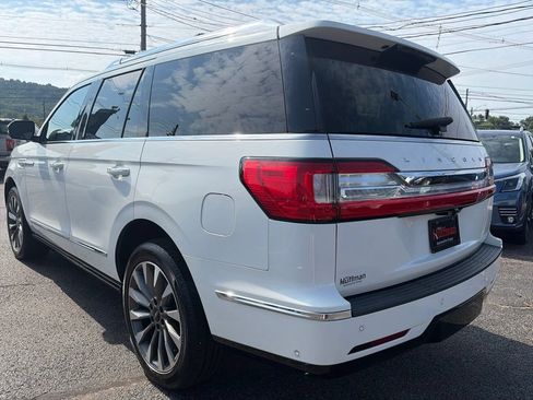 Used 2021 Lincoln Navigator Reserve w/ Luxury Package AWD/4WD image 5