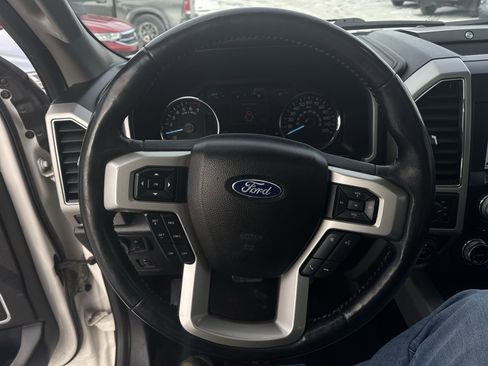 Used 2018 Ford F150 Lariat w/ Equipment Group 502A Luxury image 18