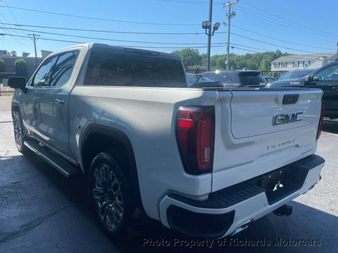 Used 2023 GMC Sierra 1500 Denali Ultimate AWD/4WD image 5
