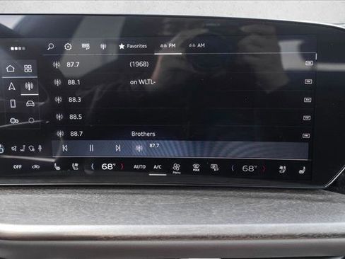 New 2025 Audi Q5 Premium Plus image 15