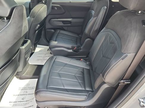 Used 2027 Kia Telluride SX Prestige X-Pro AWD/4WD image 17