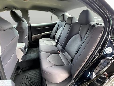 Used 2023 Toyota Camry LE AWD/4WD image 21