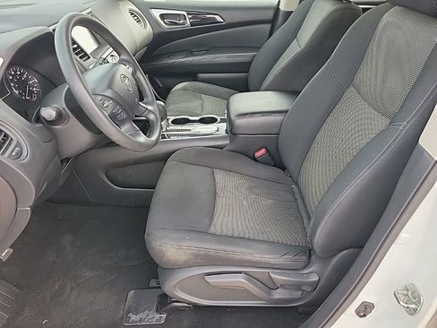 Used 2018 Nissan Pathfinder S FWD image 10