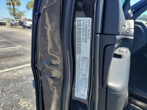 Used 2022 Jeep Grand Cherokee Laredo X image 29