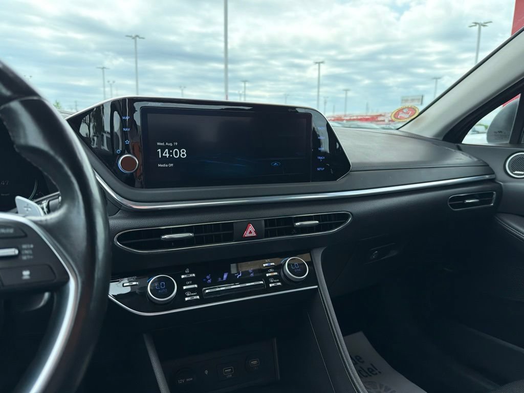 Used 2023 Hyundai Sonata Limited FWD image 21