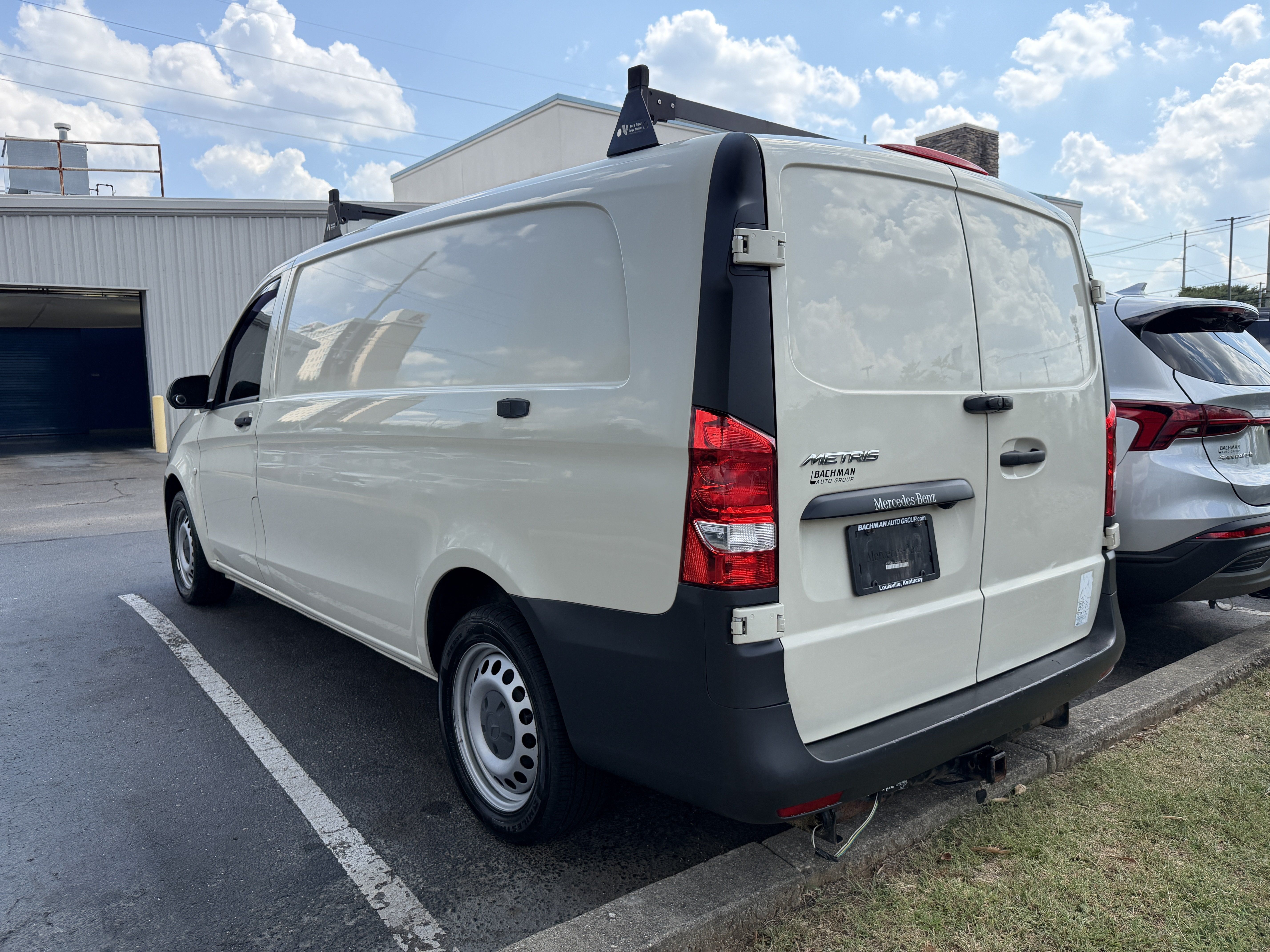 Used 2020 Mercedes-Benz Metris image 5
