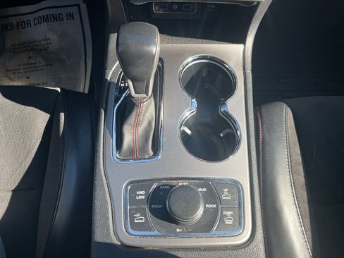 Used 2020 Jeep Grand Cherokee Trailhawk image 80