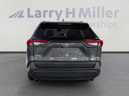 Certified 2024 Toyota RAV4 XLE AWD/4WD image 4