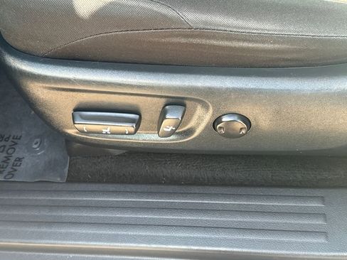 Used 2024 Toyota 4Runner SR5 image 46