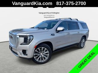 Used 2022 GMC Yukon XL Denali w/ Denali Premium Package AWD/4WD video 1
